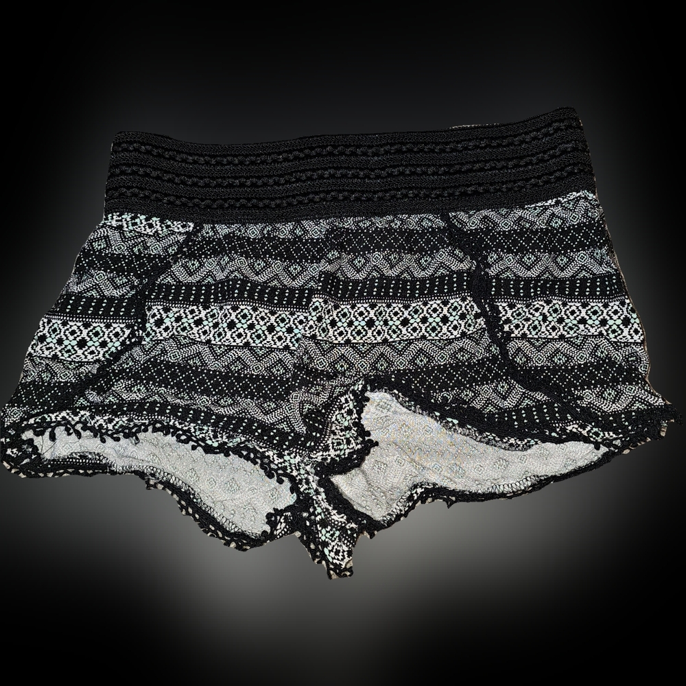 Mini shorts